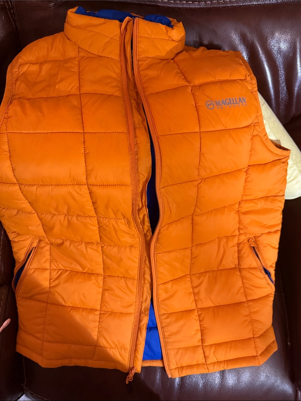 Magellan Outdoors Orange Quilted Insulated Vest with Blue Lining small wore once